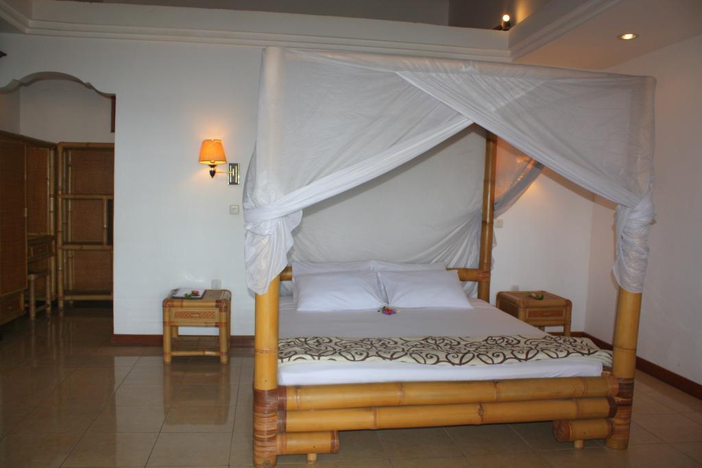 New Adirama Beach Hotel Lovina  Luaran gambar