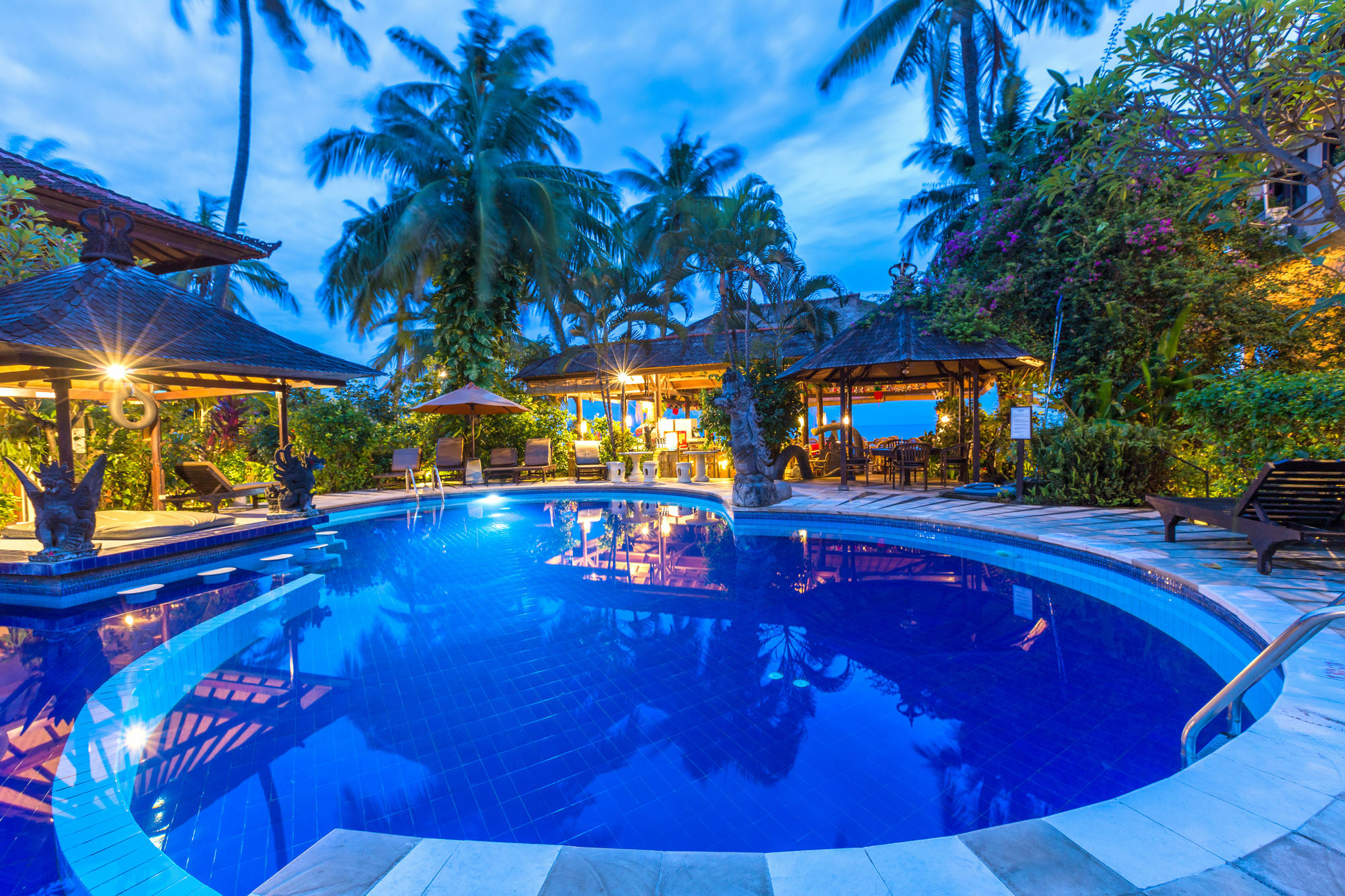 New Adirama Beach Hotel Lovina  Luaran gambar